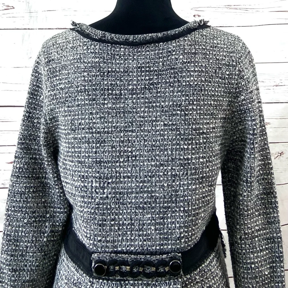 White House Black Market Jacket‎ Women’s Medium Black/White Full Zip Tweed.